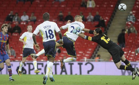 Jake Livermore scores for Spurs at Wembley against Barcelona