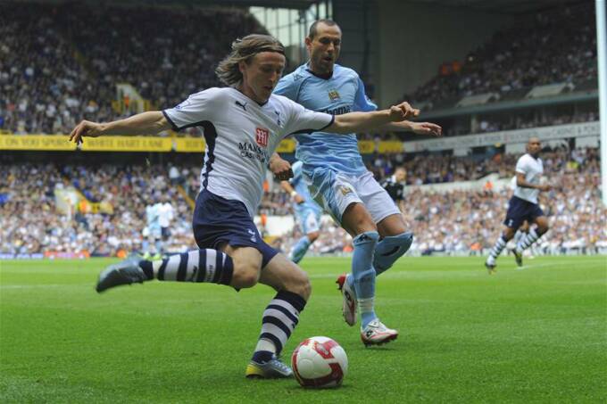 Luka Modric of Tottenham Hotspur & Martin Petrov of Manchester City
