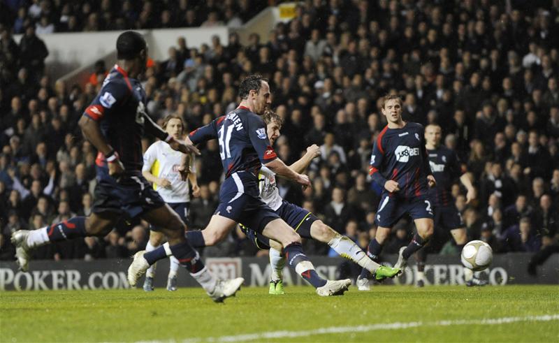 Roman Pavlyuchenko scores Tottenham's first goal against Bolton Wanderers