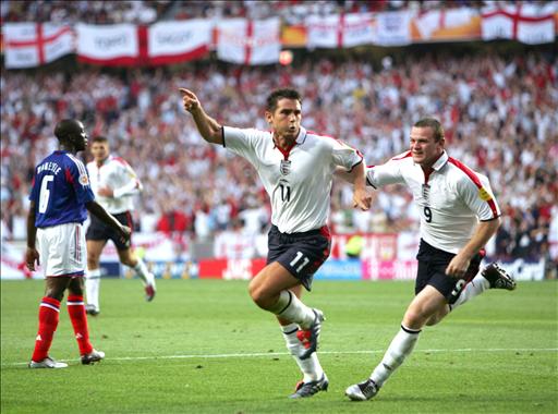 Frank Lampard & Wayne Rooney, England v France, June 2004