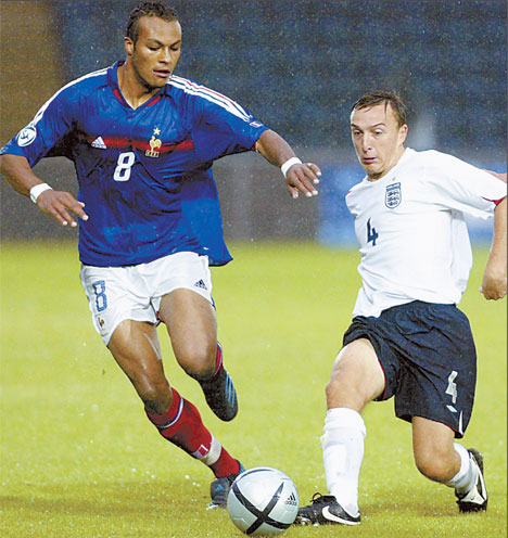 Younes Kaboul in action for France U-21s