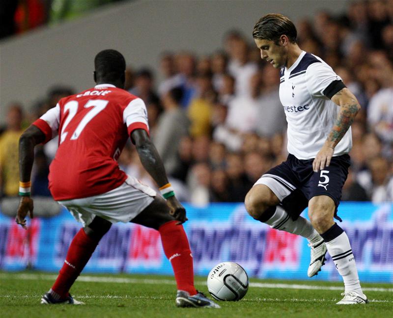 David Bentley in action for Tottenham Hotspur against Arsenal