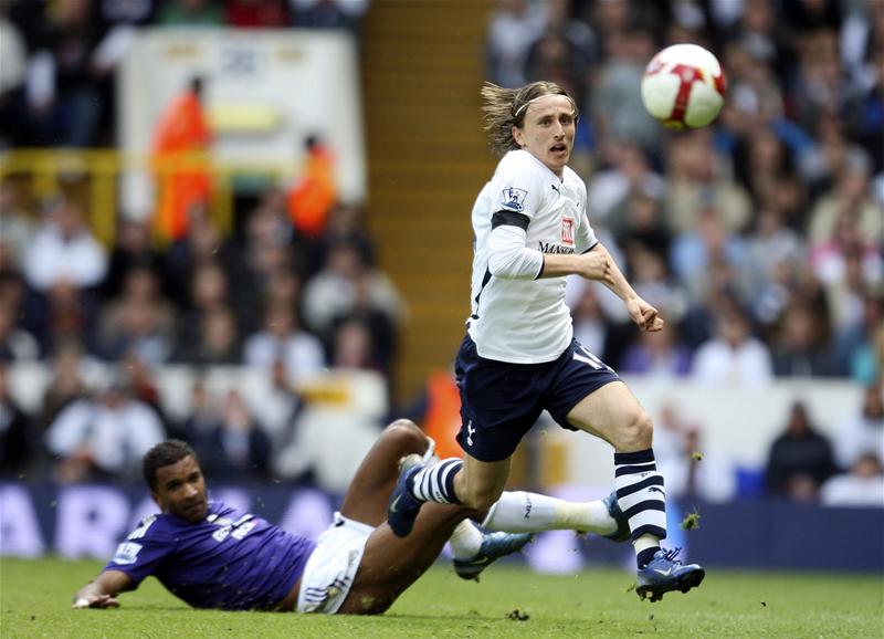 Luka Modric in action for Tottenham Hotspur against Newcastle United, April 2009