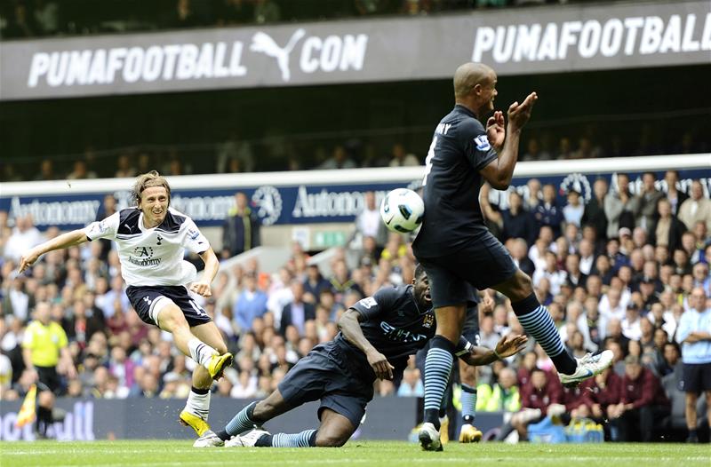Luka Modric in action for Tottenham Hotspur against Manchester City, August 2010