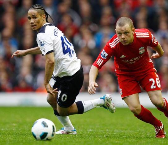 Steven Pienaar in action for Spurs in the 2-0 win at Anfield, May 2011