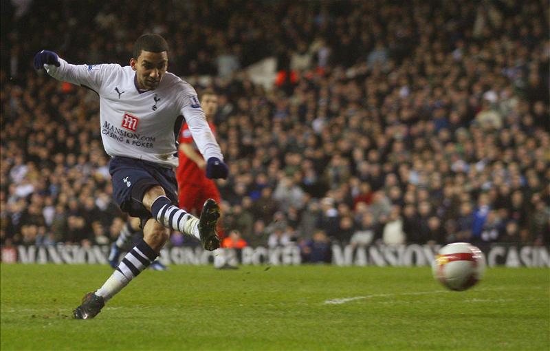 Action from Tottenham Hotspur 4-0 Middlesbrough, March 2009