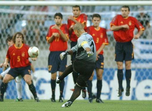 Paraguay's José Luis Chilavert takes a free kick against Spain