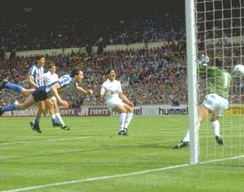 1987 FA Cup Final Action between Coventry City & Tottenham Hotspur