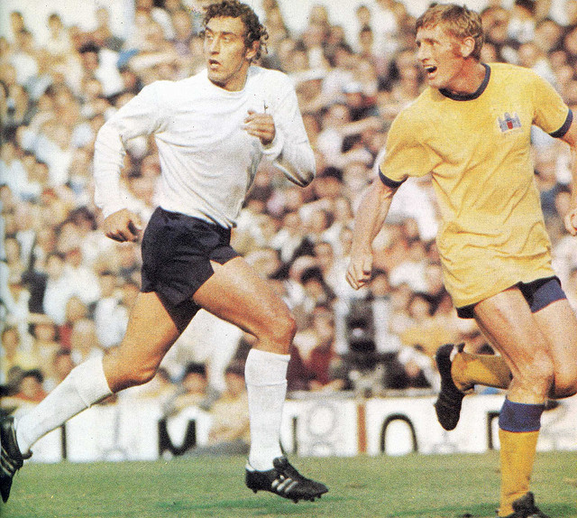 Martin Chivers of Spurs & John McCormick of Palace