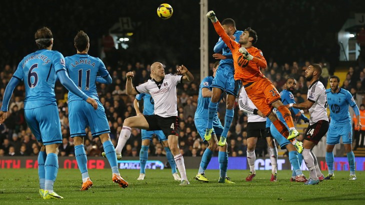 Hugo Lloris in action Fulham 1-2 Tottenham Hotspur, December 2013