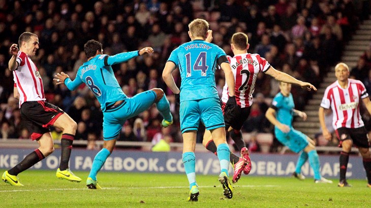Paulinho scores for Spurs at Sunderland, December 2013
