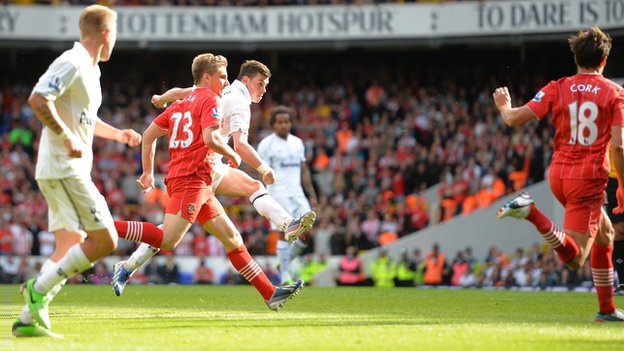Gareth Bale scores in Spurs 1-0 win v Southampton, May 2013
